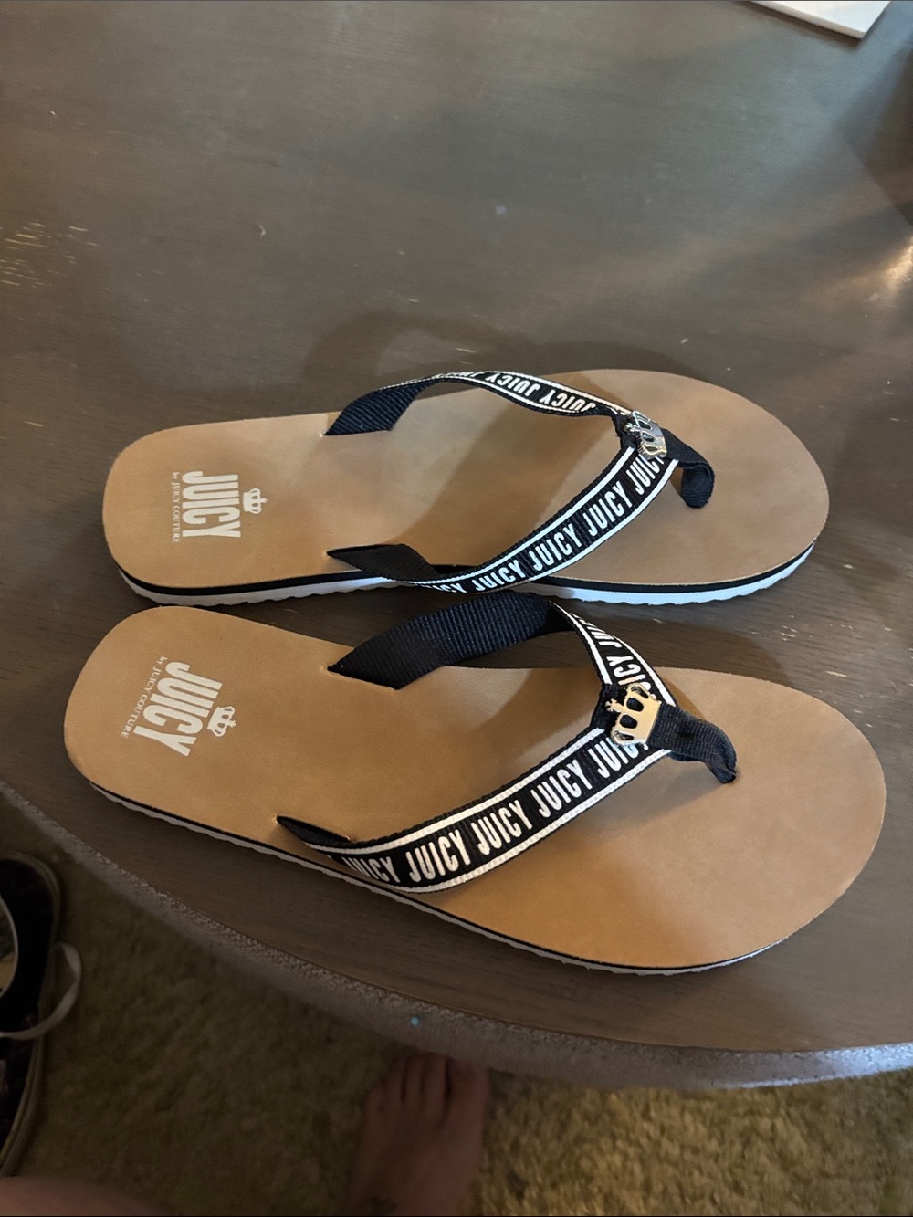 Juicy Couture Black Logo Strap Tan Footbed Flip Flops